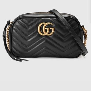 GG Gucci marmont matte shoulder great condition